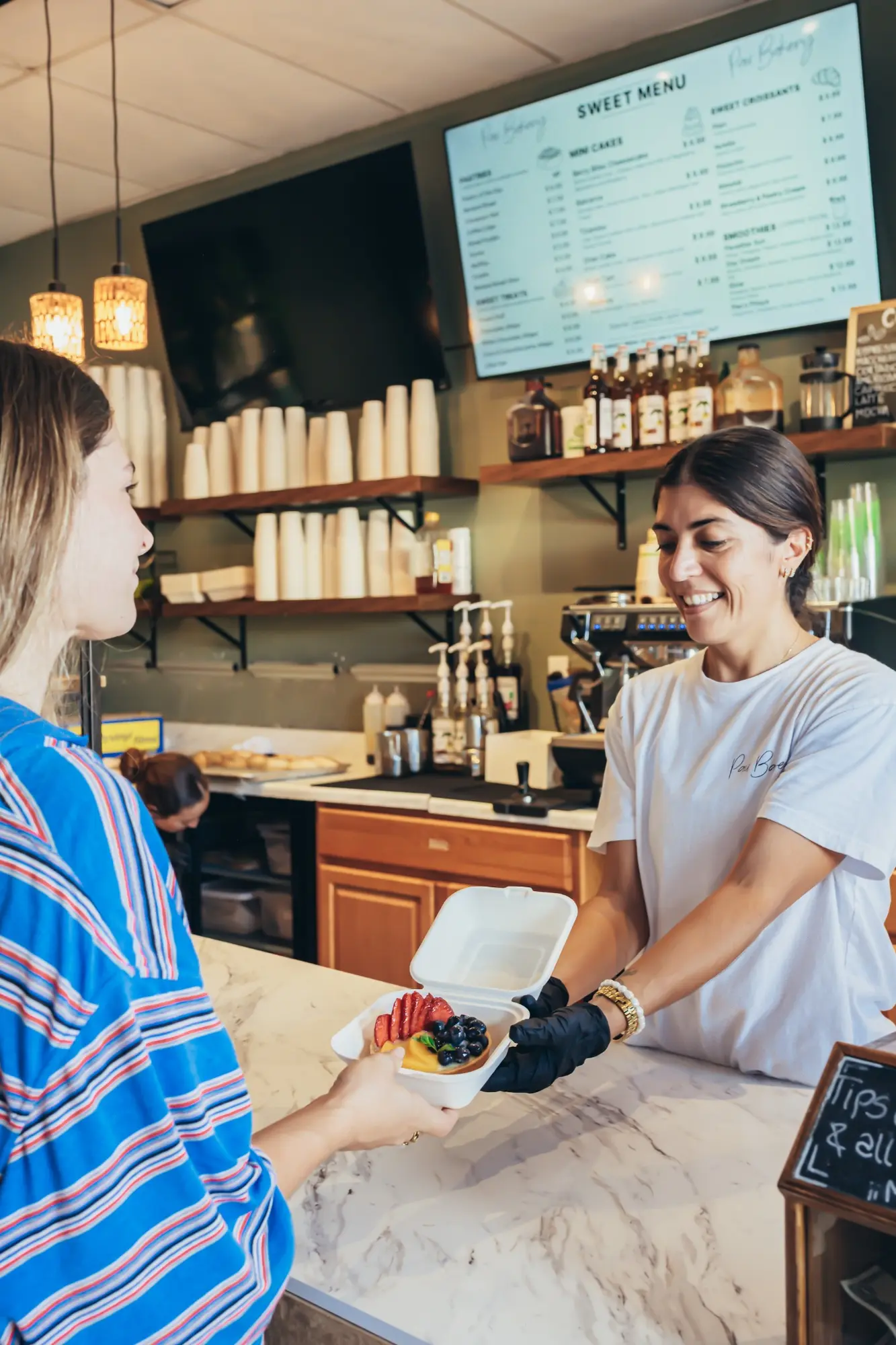 Friendly service at Pau Bakery